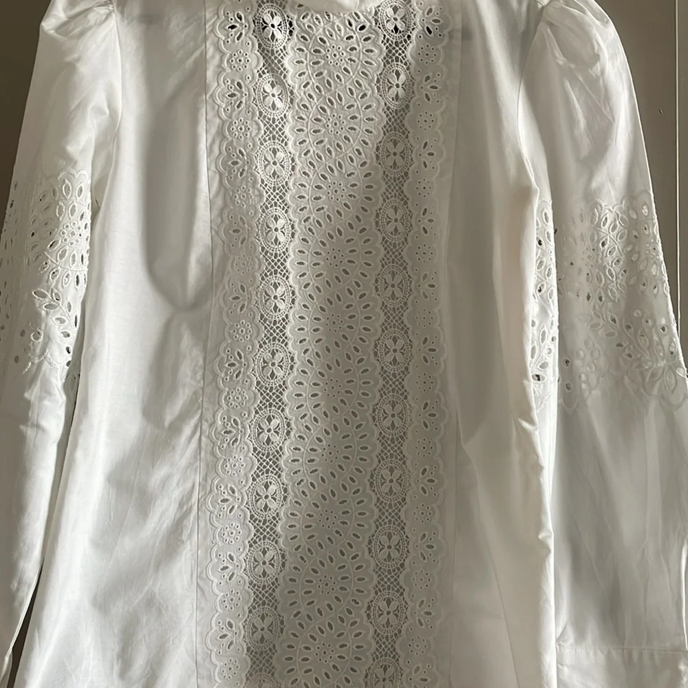 MaxMara Weekend Mock Neck Long Sleeve White Eyelet Blouse - Picture 7 of 13